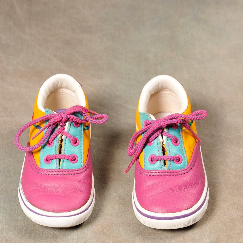 Stride Rite, Color Blocked, Leather Sneaker, Size 6M - Picture 4 of 9